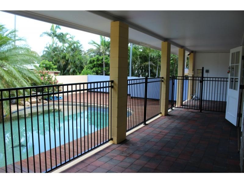 57 Wansfell Street, Picnic Bay, Magnetic Island QLD 4819