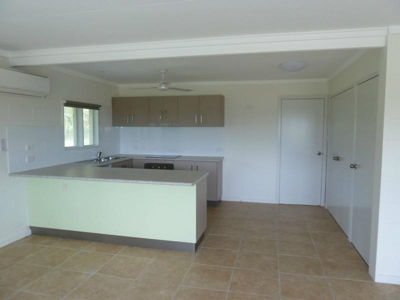 119 Horseshoe Bay Road, Horseshoe Bay, Magnetic Island QLD 4819