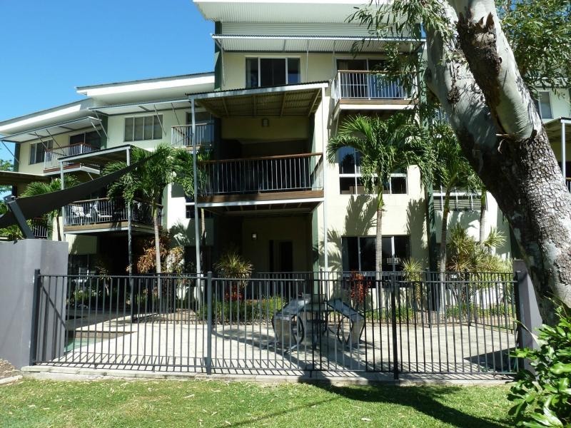 Unit 3/34 Warboys Street, Nelly Bay, Magnetic Island QLD 4819