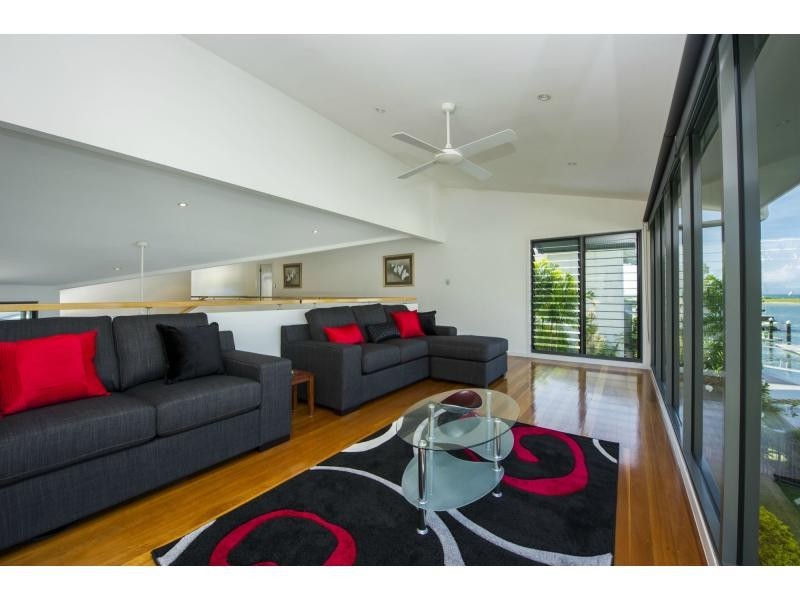 20 The Cove, Nelly Bay QLD 4819