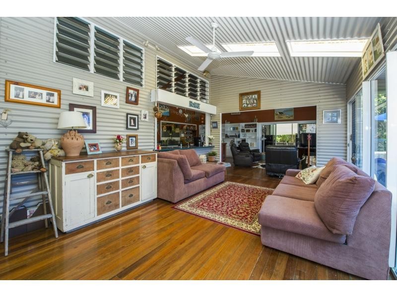 146-150 Gifford Street, Horseshoe Bay, Magnetic Island QLD 4819