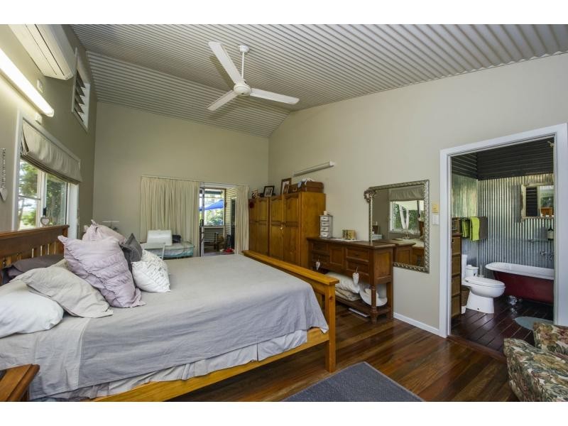 146-150 Gifford Street, Horseshoe Bay, Magnetic Island QLD 4819