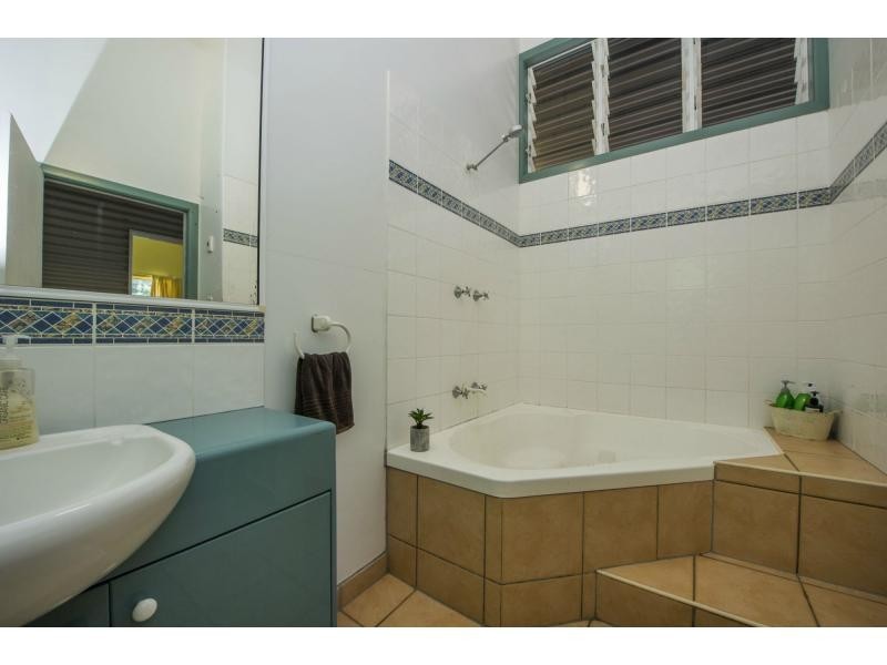 146-150 Gifford Street, Horseshoe Bay, Magnetic Island QLD 4819