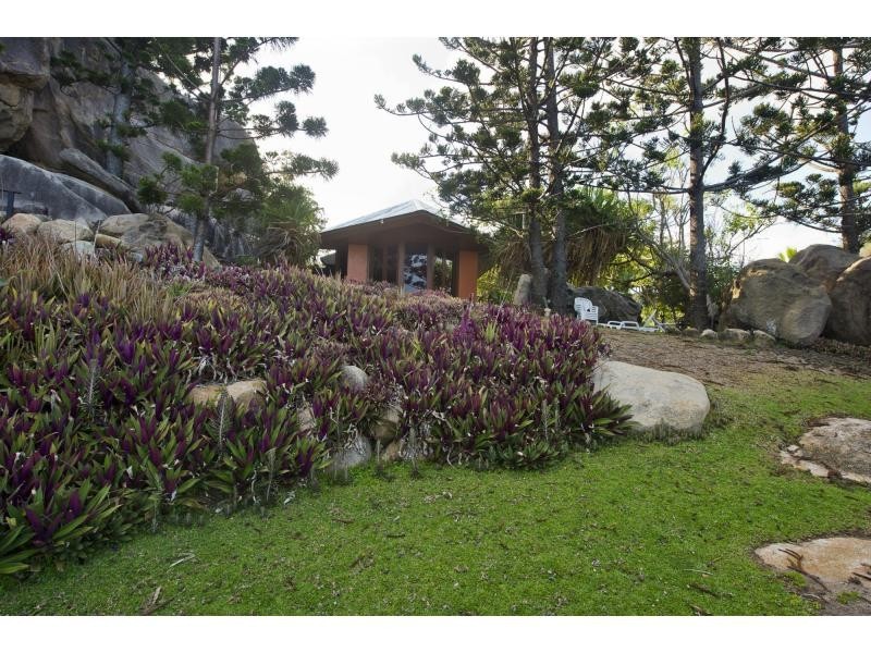 12 Boulder Court, Nelly Bay QLD 4819