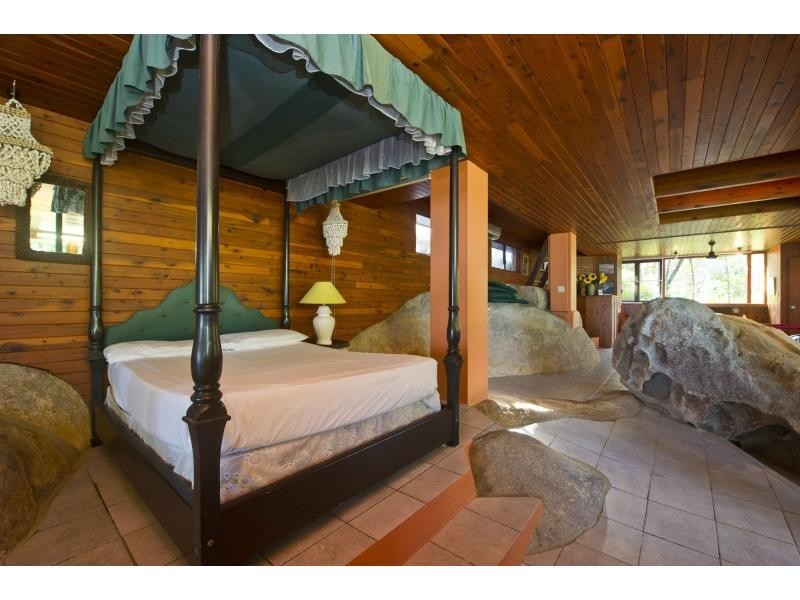 12 Boulder Court, Nelly Bay QLD 4819