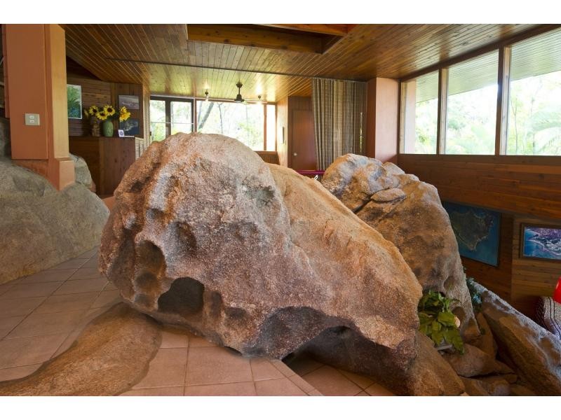 12 Boulder Court, Nelly Bay QLD 4819