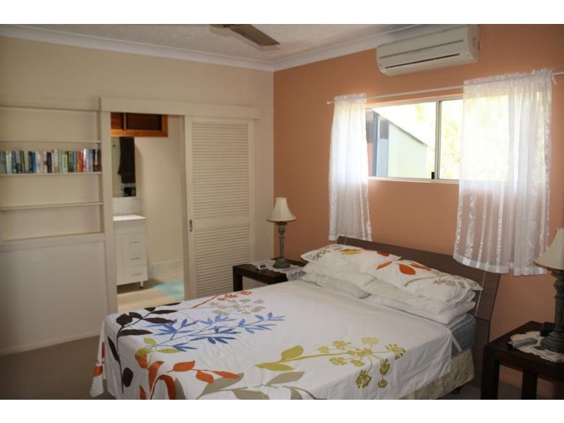 38 Corica Crescent, Horseshoe Bay, Magnetic Island QLD 4819