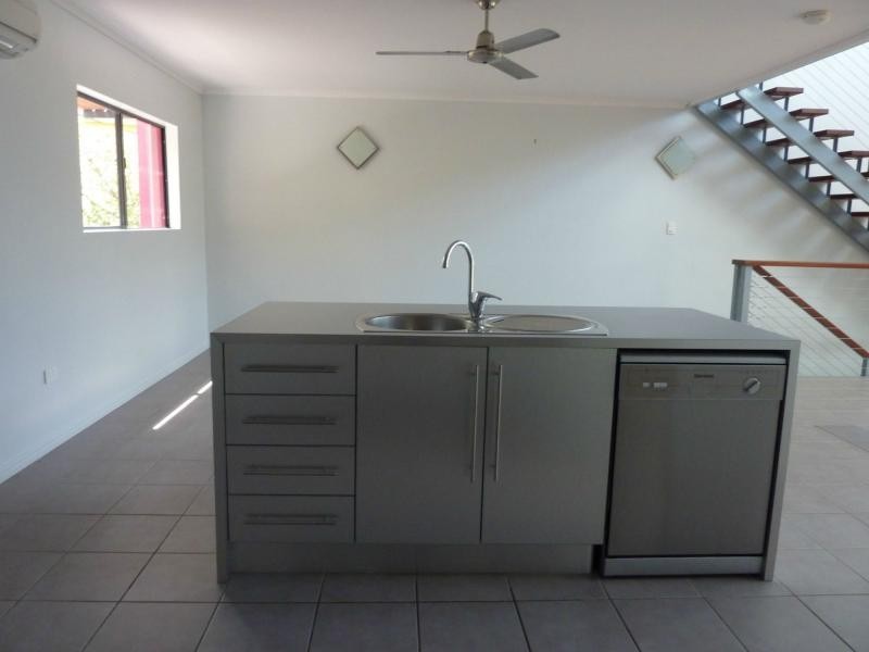 20 Yule Street, Picnic Bay, Magnetic Island QLD 4819