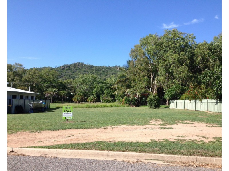 28 Sextant Drive, Nelly Bay QLD 4819