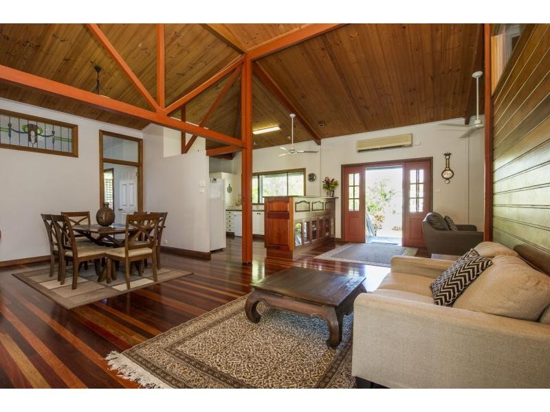 26 Mandalay Avenue, Nelly Bay, Magnetic Island QLD 4819