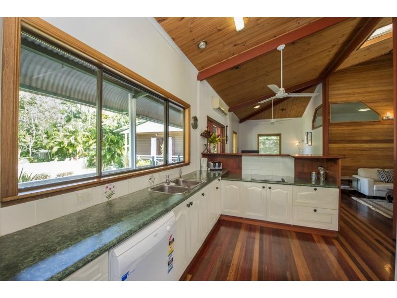 26 Mandalay Avenue, Nelly Bay, Magnetic Island QLD 4819