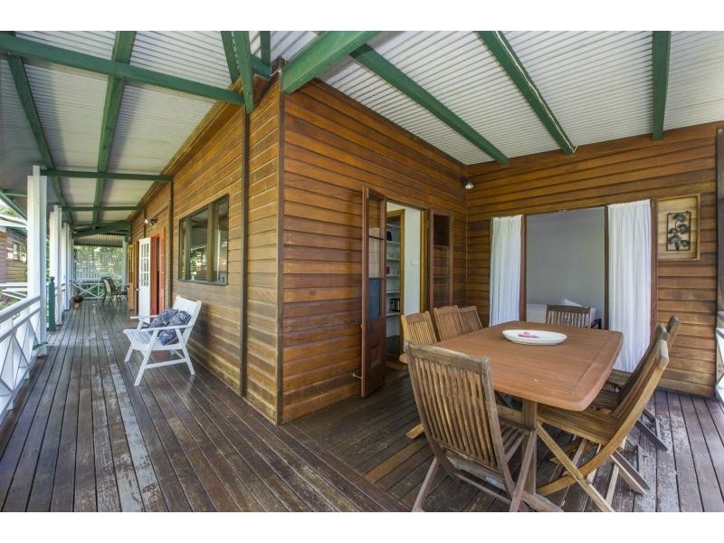 26 Mandalay Avenue, Nelly Bay, Magnetic Island QLD 4819