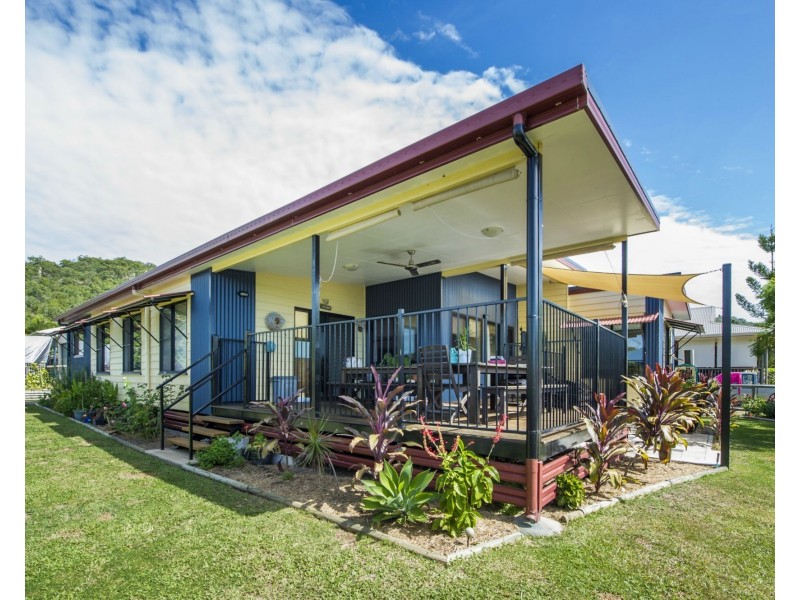 98 Gifford Street, Horseshoe Bay QLD 4819