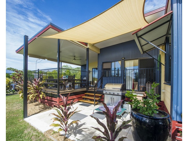 98 Gifford Street, Horseshoe Bay QLD 4819