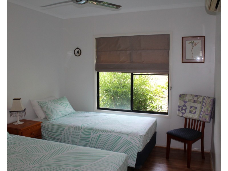 98 Gifford Street, Horseshoe Bay QLD 4819