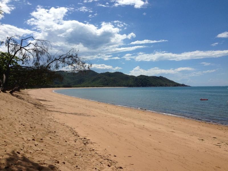 33 Wallaby Way, Horseshoe Bay QLD 4819