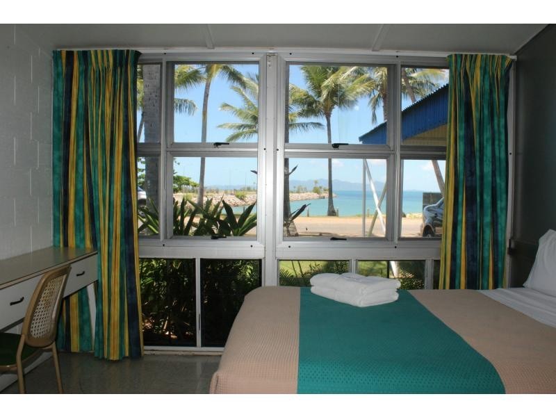 14-15 The Esplanade, Nelly Bay QLD 4819