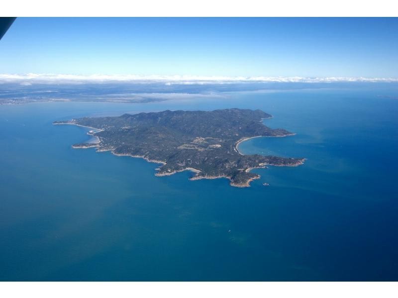 Unit 1/6 Esplanade , Picnic Bay, Magnetic Island QLD 4819