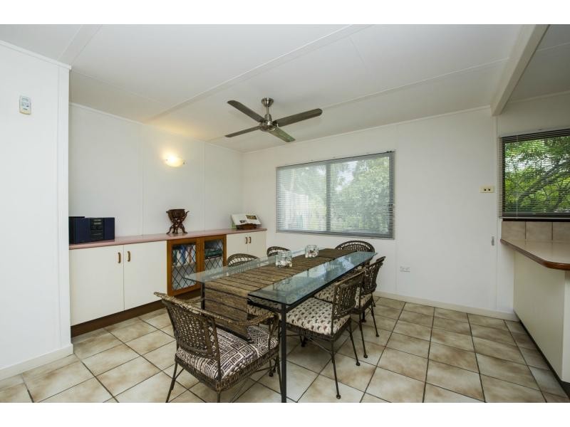 5 Robson Street, Nelly Bay QLD 4819