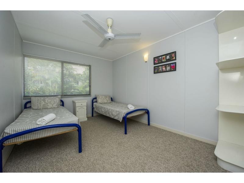 5 Robson Street, Nelly Bay QLD 4819