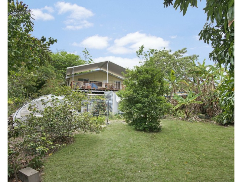 14 Murray Street St, Nelly Bay QLD 4819