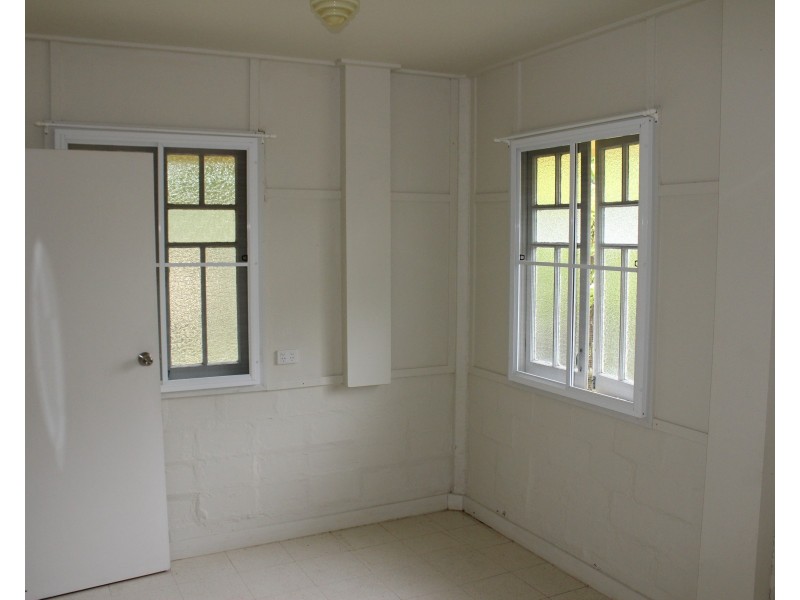 14 Murray Street St, Nelly Bay QLD 4819