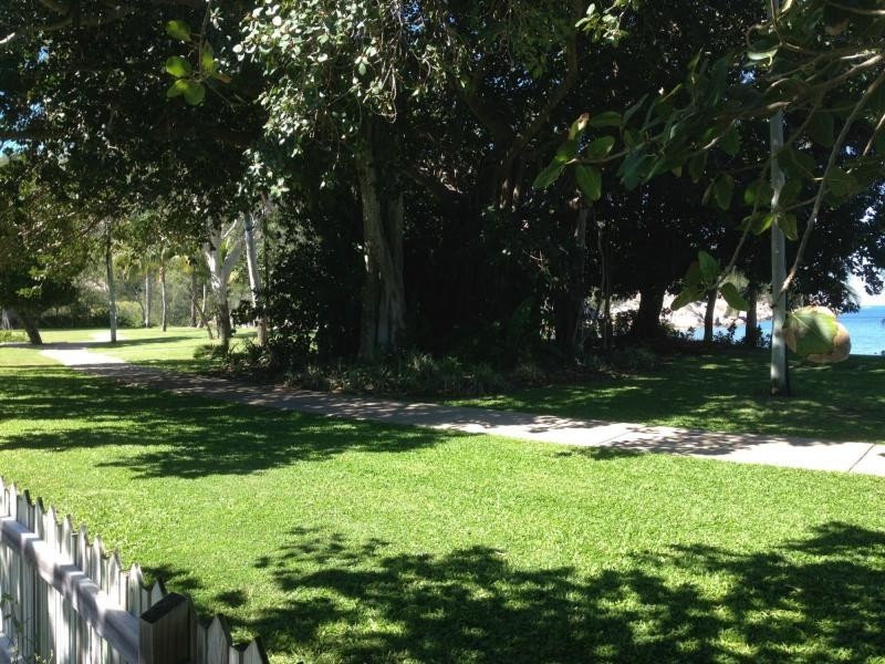 7/11-19 Esplanade, Picnic Bay QLD 4819