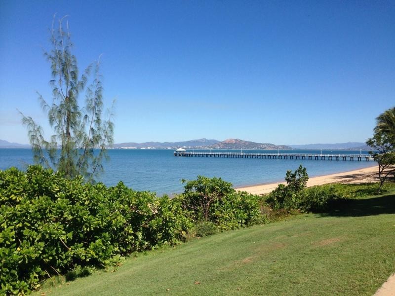 7/11-19 Esplanade, Picnic Bay QLD 4819