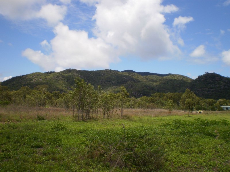 115-133 Apjohn Street, Horseshoe Bay QLD 4819