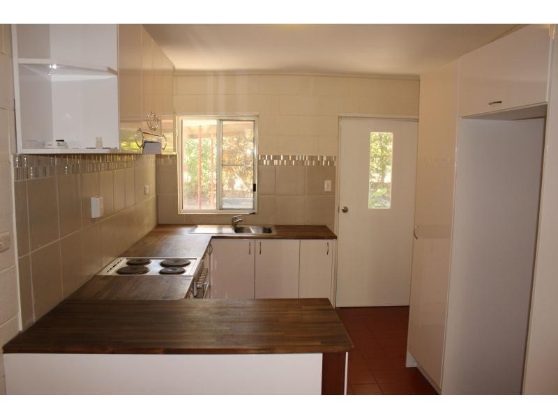 5 Kirk Street, Nelly Bay QLD 4819