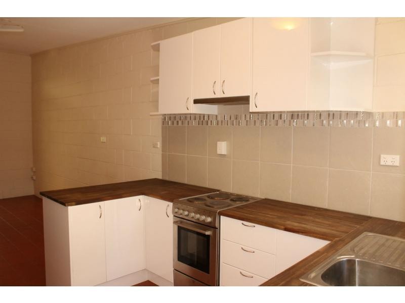 5 Kirk Street, Nelly Bay QLD 4819