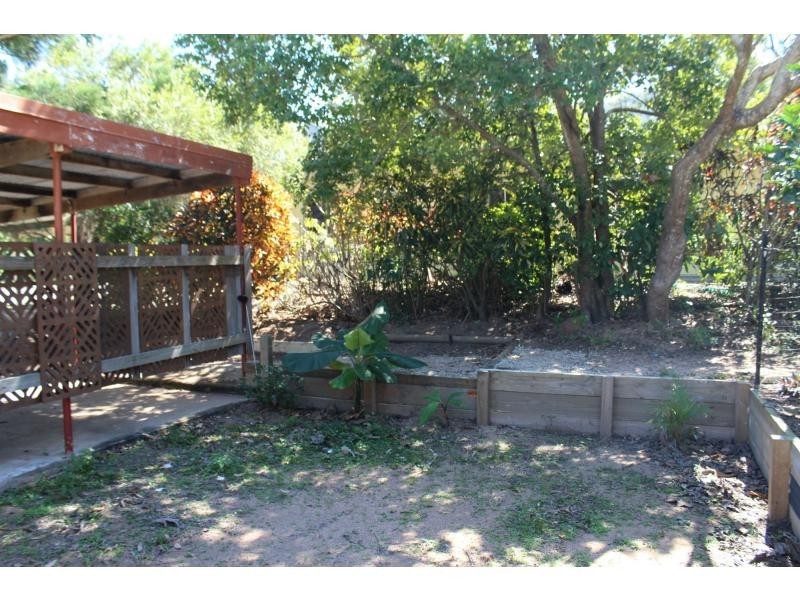 5 Kirk Street, Nelly Bay QLD 4819