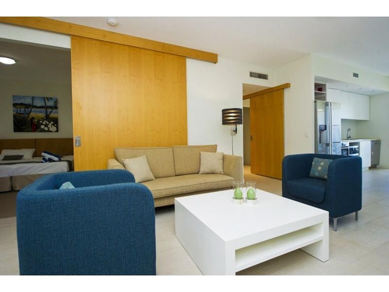 1305/146 Sooning Street, Nelly Bay QLD 4819