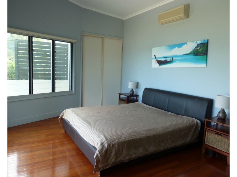 4/13-15 Terrace Place, Nelly Bay QLD 4819