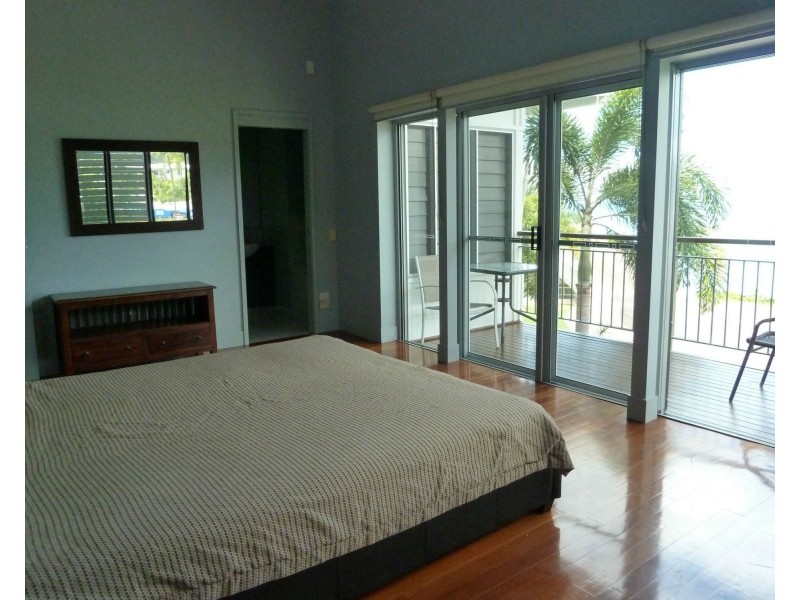 4/13-15 Terrace Place, Nelly Bay QLD 4819