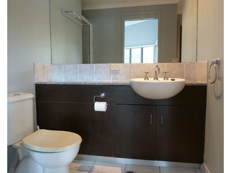 4/13-15 Terrace Place, Nelly Bay QLD 4819