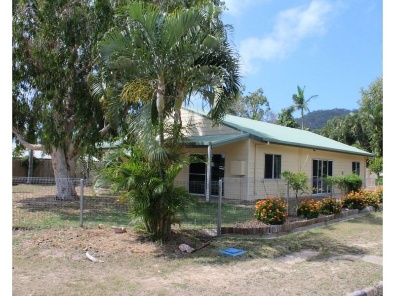 57 Apjohn Street, Horseshoe Bay QLD 4819