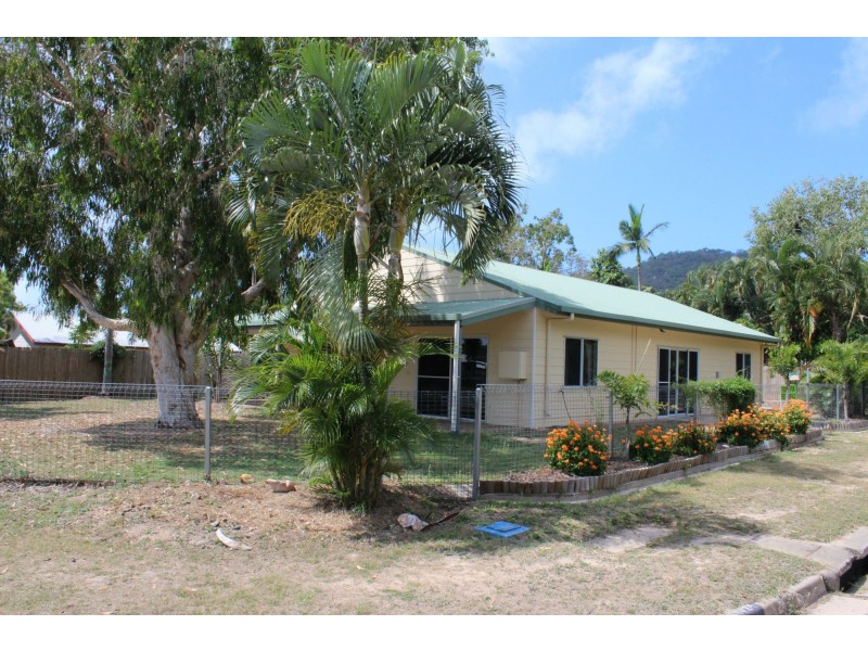 57 Apjohn Street, Horseshoe Bay QLD 4819