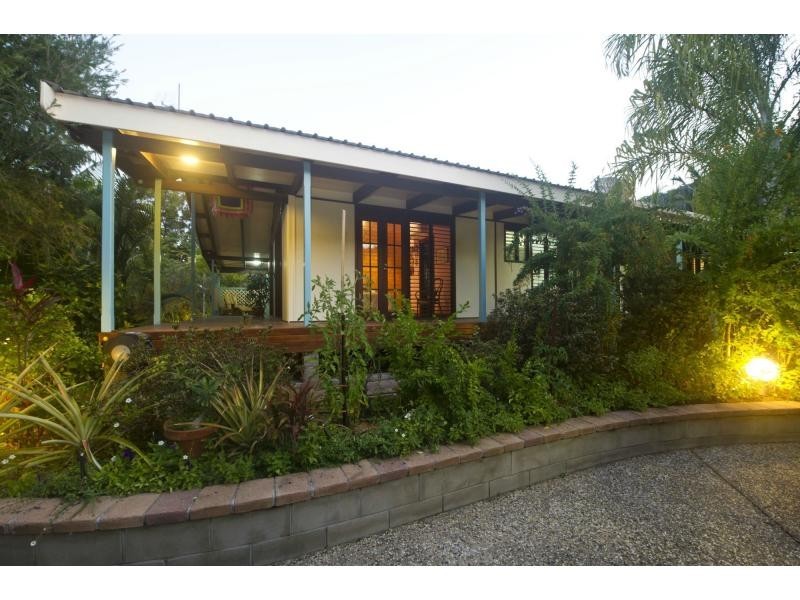 6 Coleton Court, Nelly Bay, Magnetic Island QLD 4819