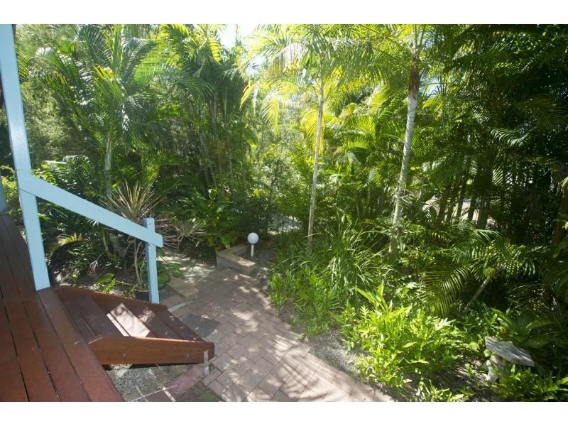 6 Coleton Court, Nelly Bay, Magnetic Island QLD 4819