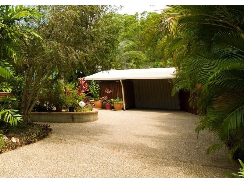 6 Coleton Court, Nelly Bay, Magnetic Island QLD 4819
