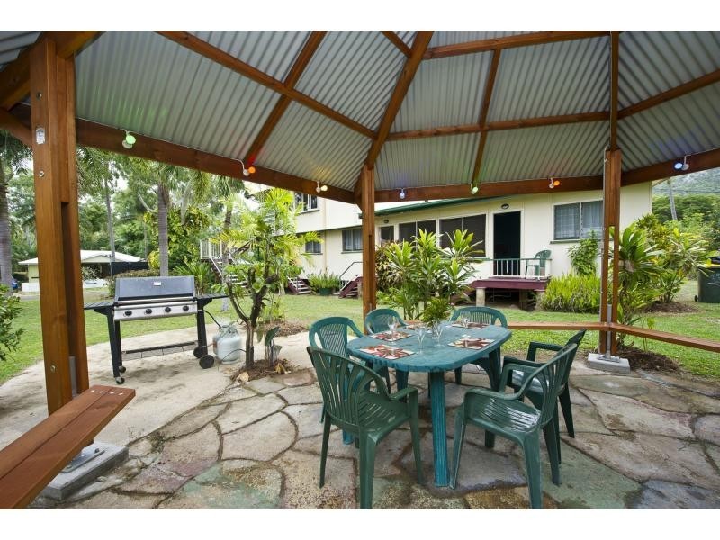 13-15 Hayles Avenue, Arcadia QLD 4819