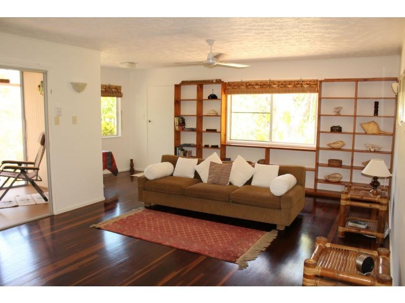 20 Sooning Street, Nelly Bay QLD 4819