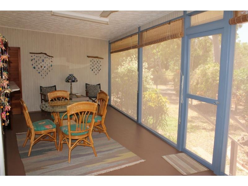 20 Sooning Street, Nelly Bay QLD 4819