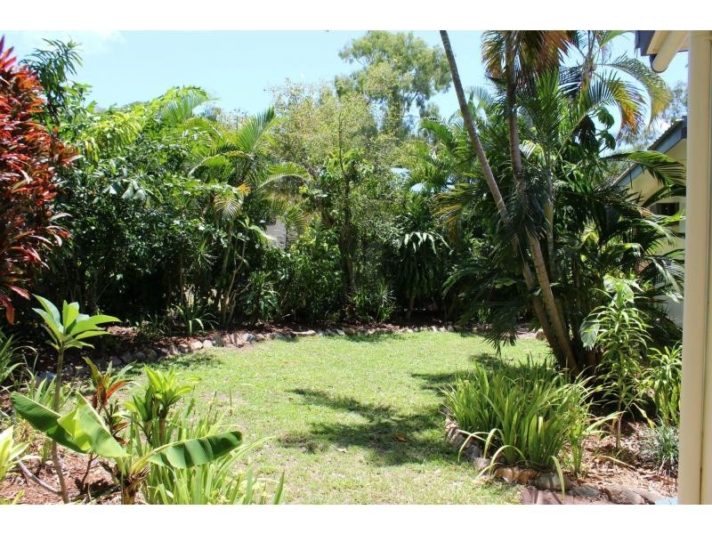 20 Sooning Street, Nelly Bay QLD 4819