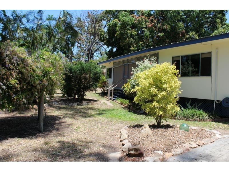 20 Sooning Street, Nelly Bay QLD 4819