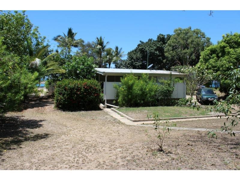 12 The Esplanade, Nelly Bay QLD 4819