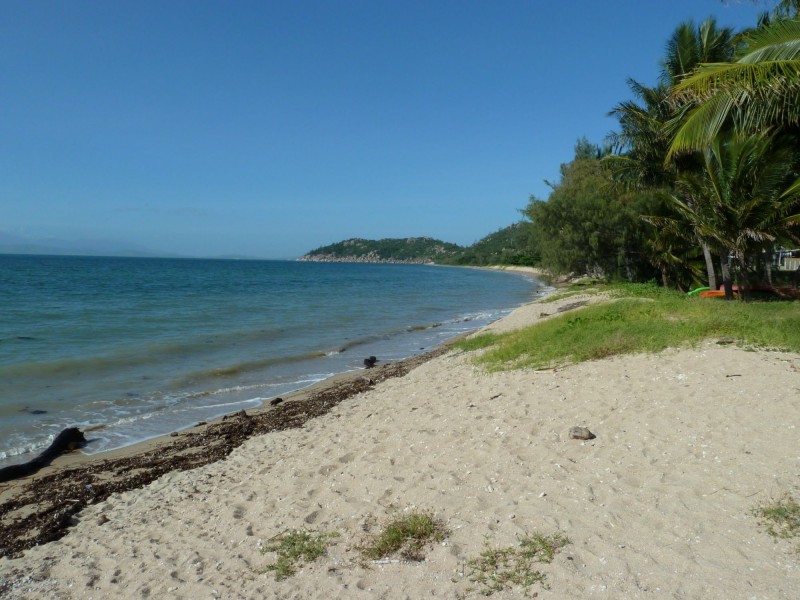 5/13-15 The Esplanade, Nelly Bay QLD 4819