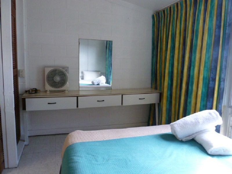 5/13-15 The Esplanade, Nelly Bay QLD 4819