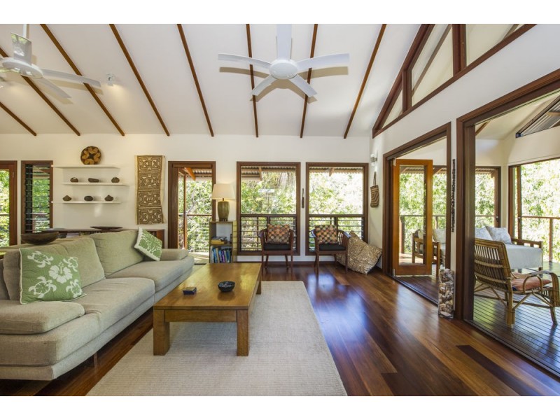 2/Lot 2/1 Picnic Street, Picnic Bay QLD 4819